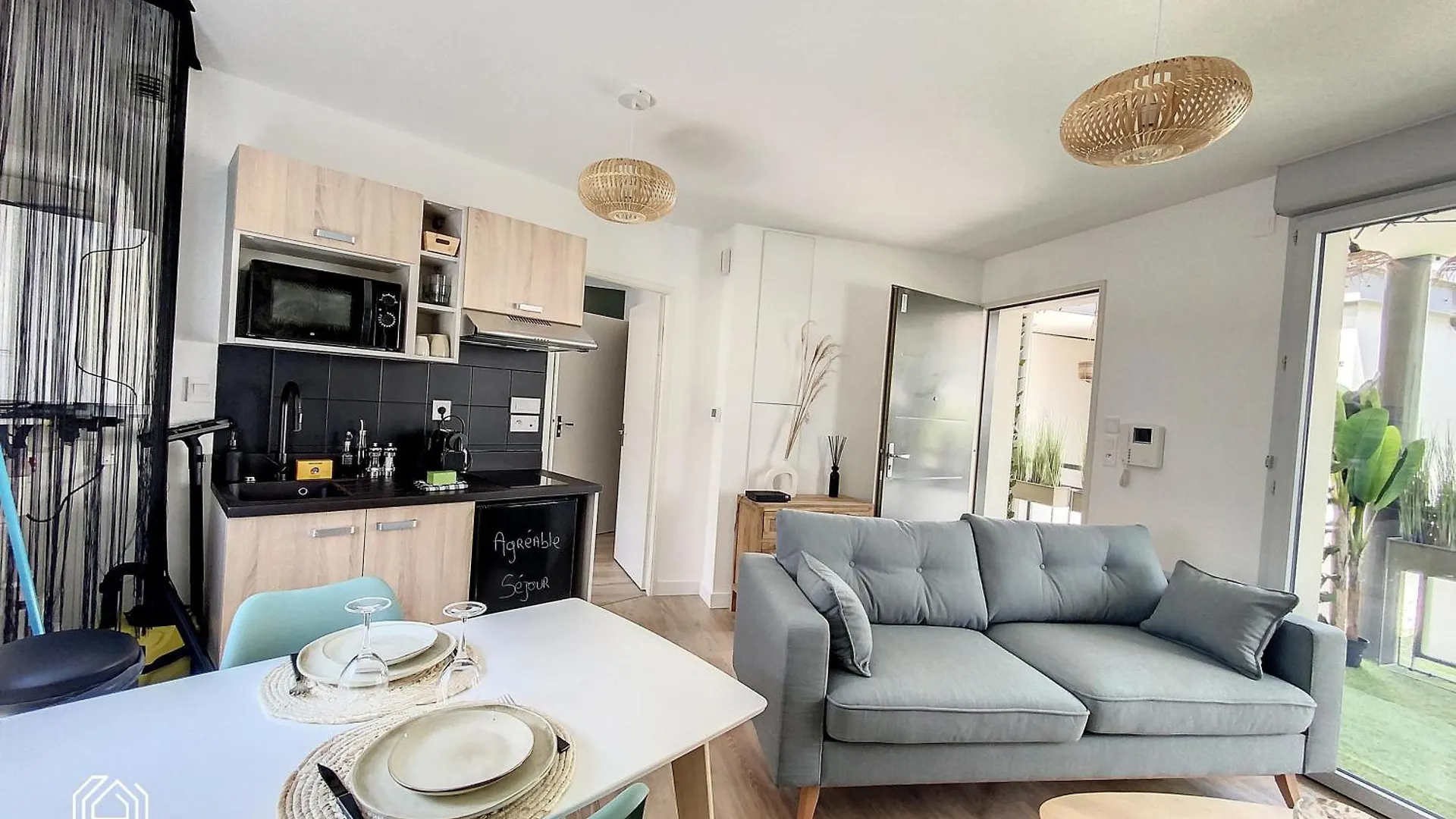 Apartamento Ღ La Terrasse Baia • Parking & Wi-Fi Toulouse 0*,
